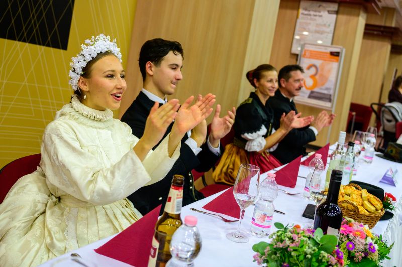 Kecskeméti Lakodalmas / Gyenes Kata